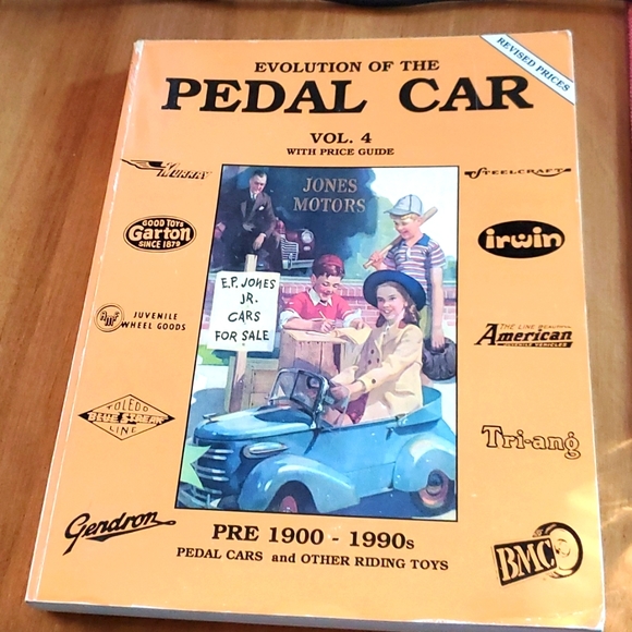 Evolution of the Pedal Car vol. 4 Book - Picture 1 of 3